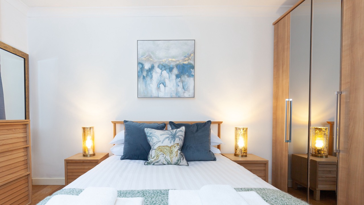 Photo of Bedroom in Oxford