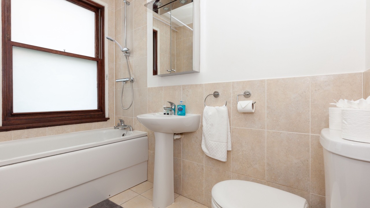 Photo of Bathroom in Oxford