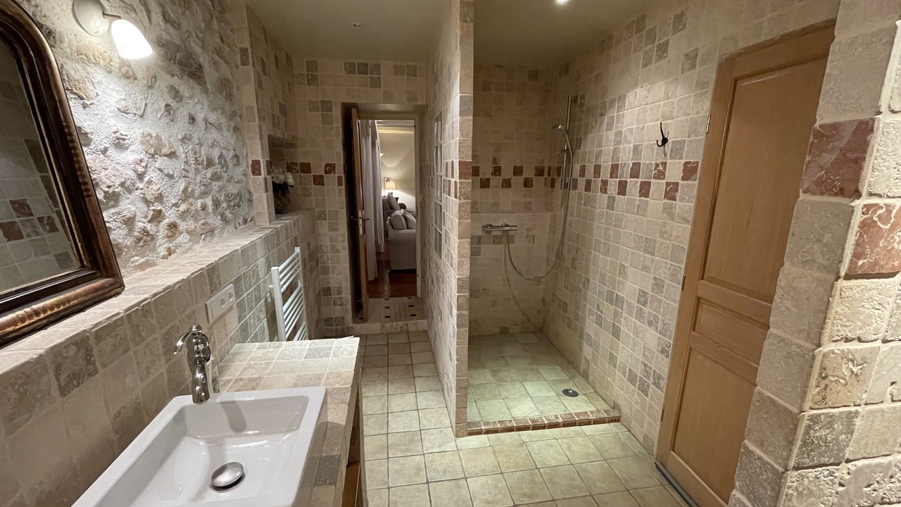 Photo of Bathroom in Sainte-Alvere