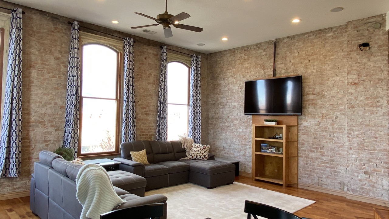 Photo of Livingroom in Ogden