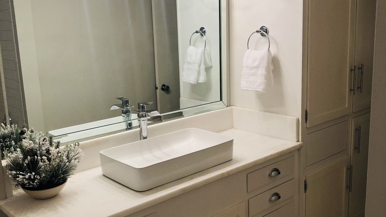 Photo of Bathroom in Springlake