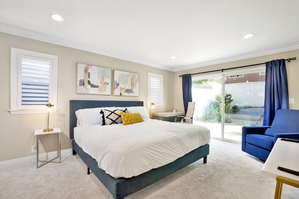 Photo of Bedroom in Orange