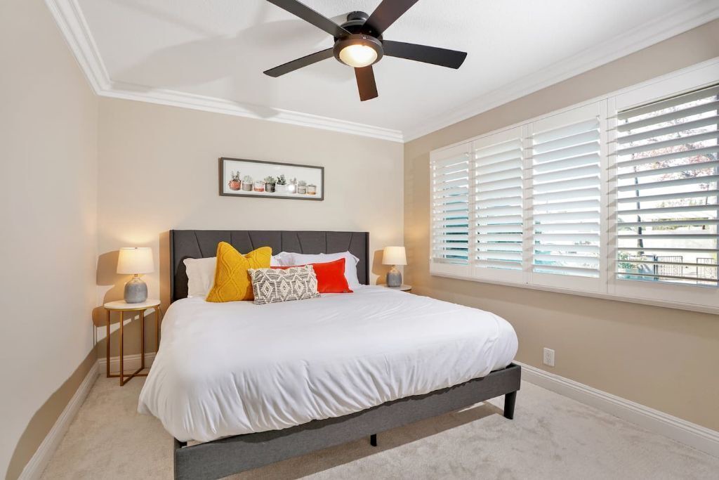 Photo of Bedroom in Orange