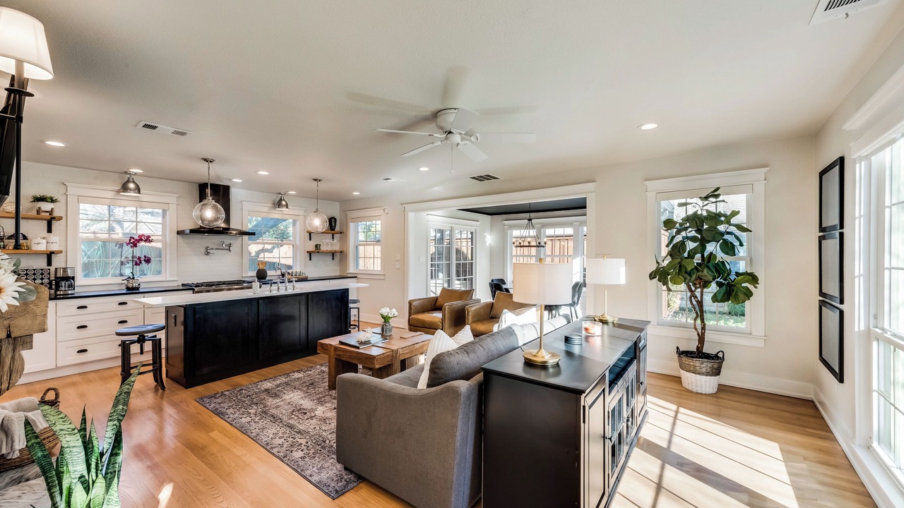 Photo of Livingroom in Kessler