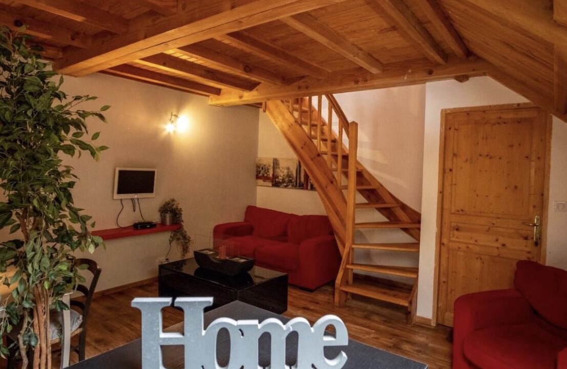 Photo of Livingroom in Sainte-Eulalie