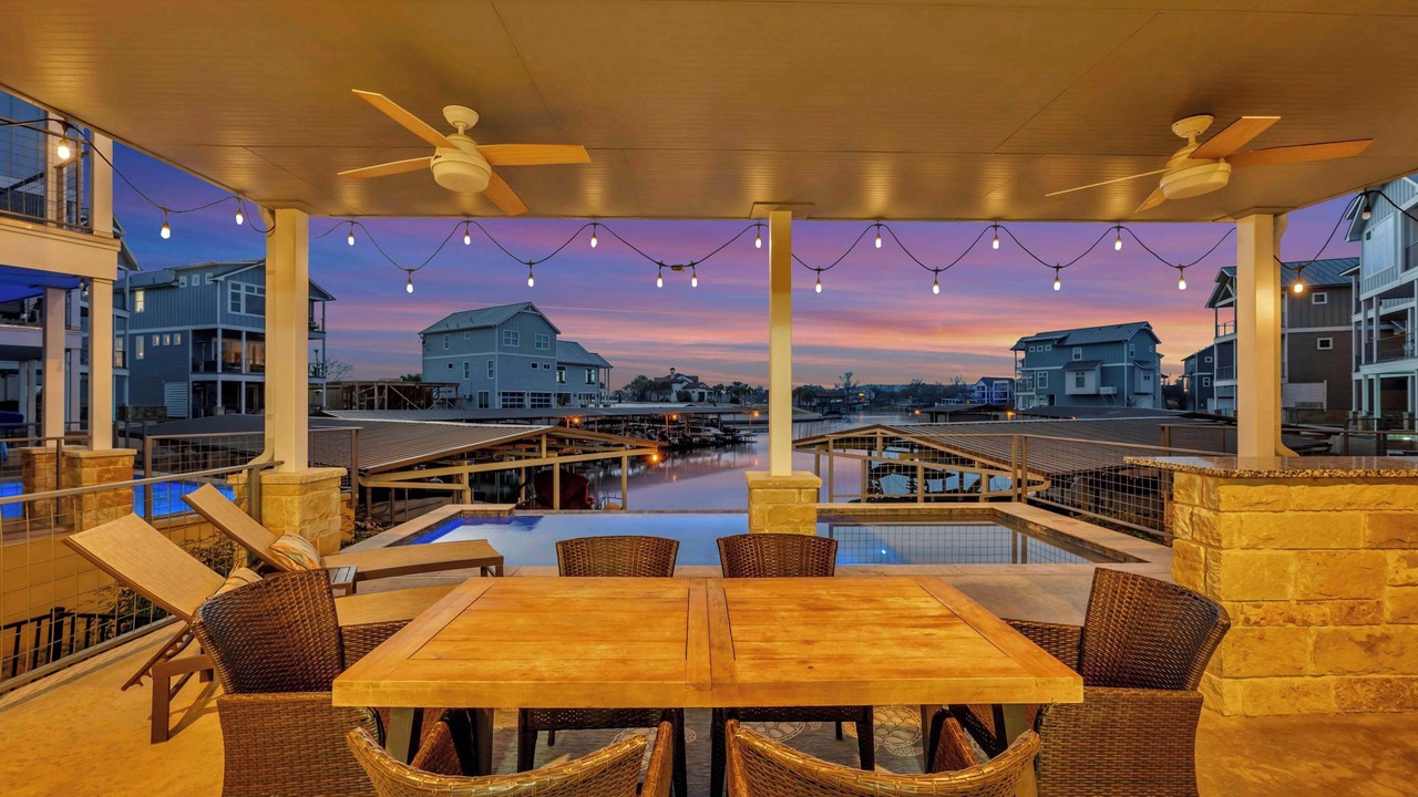Photo of Outdoor in Kingsland