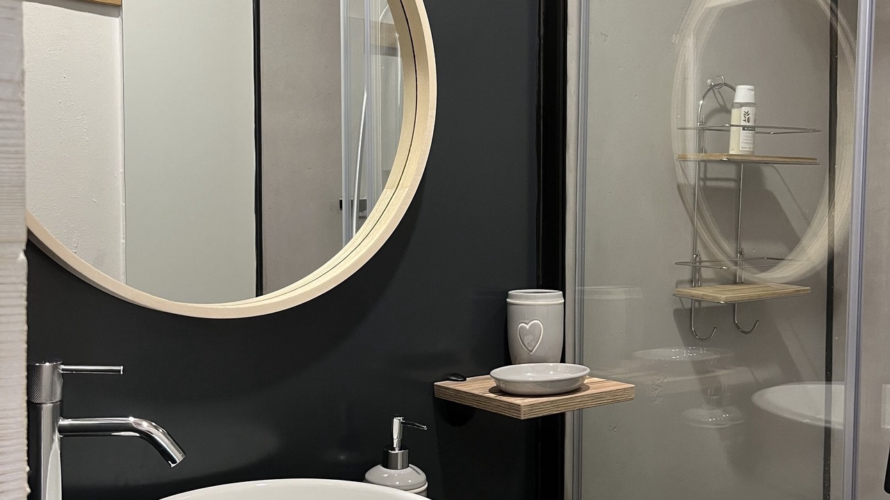 Photo of Bathroom in Lathuile