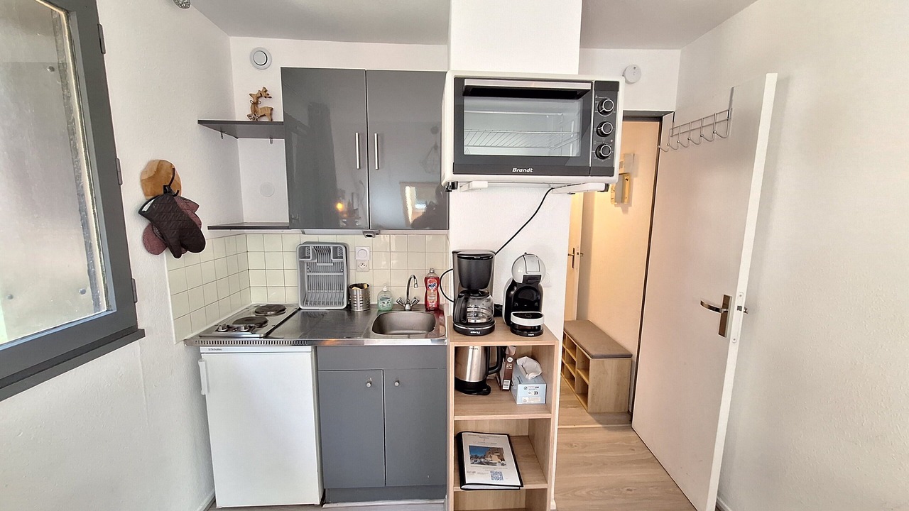 Photo of Kitchen in Pyrenees 2000