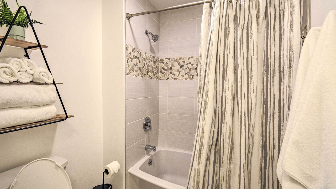 Photo of Bathroom in Retsil
