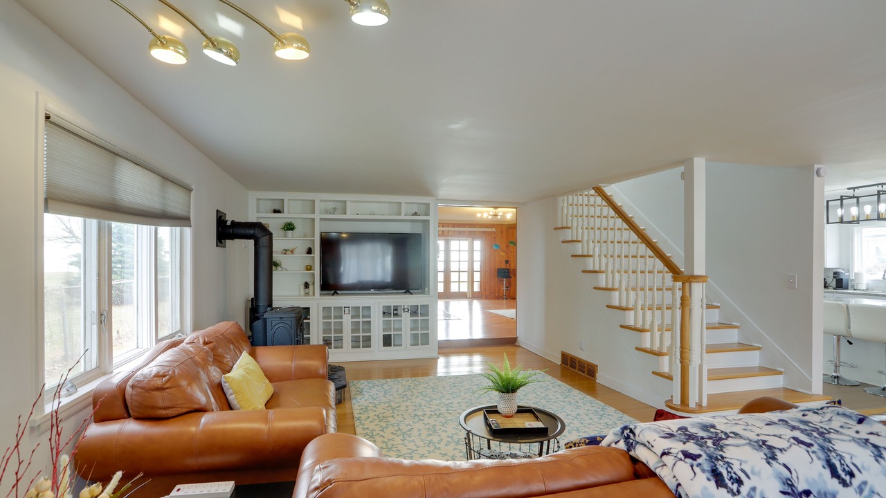 Photo of Livingroom in Woodland Beach