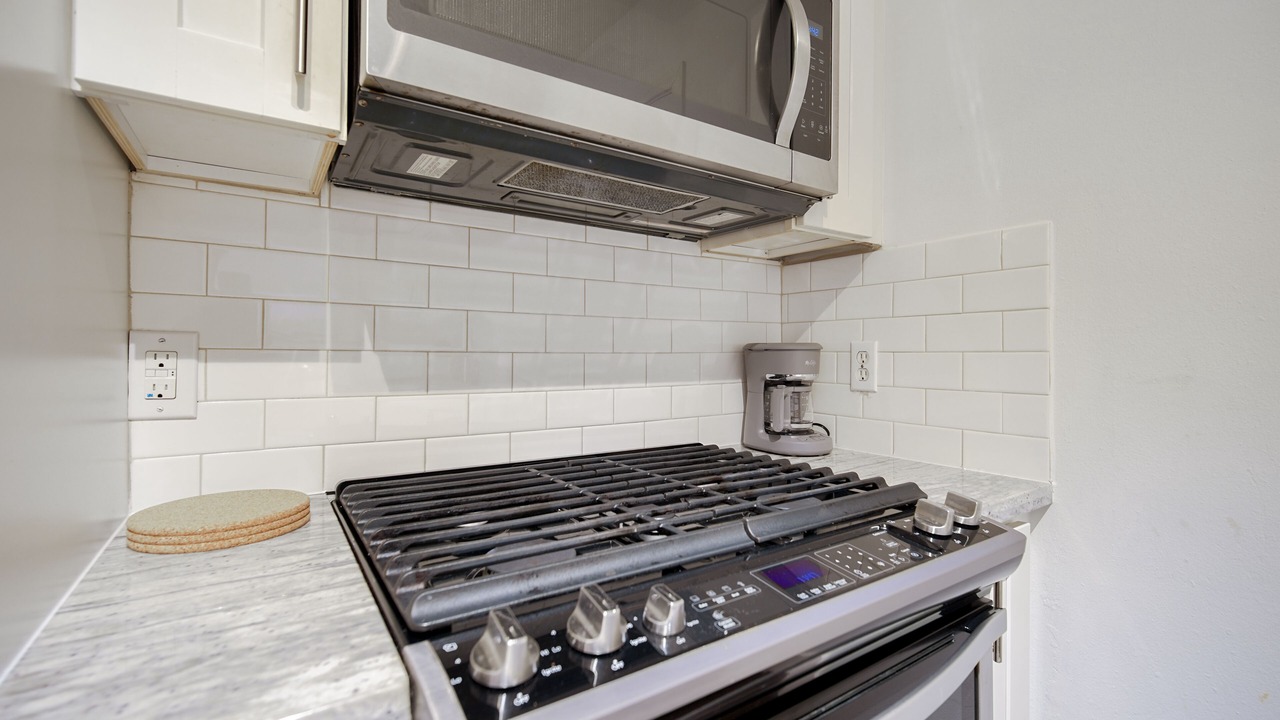 Photo of Kitchen in Garden Oaks