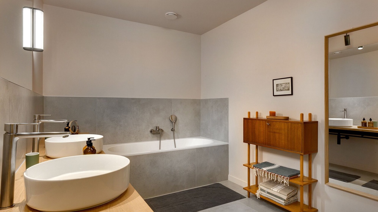 Photo of Bathroom in Murat-le-Quaire
