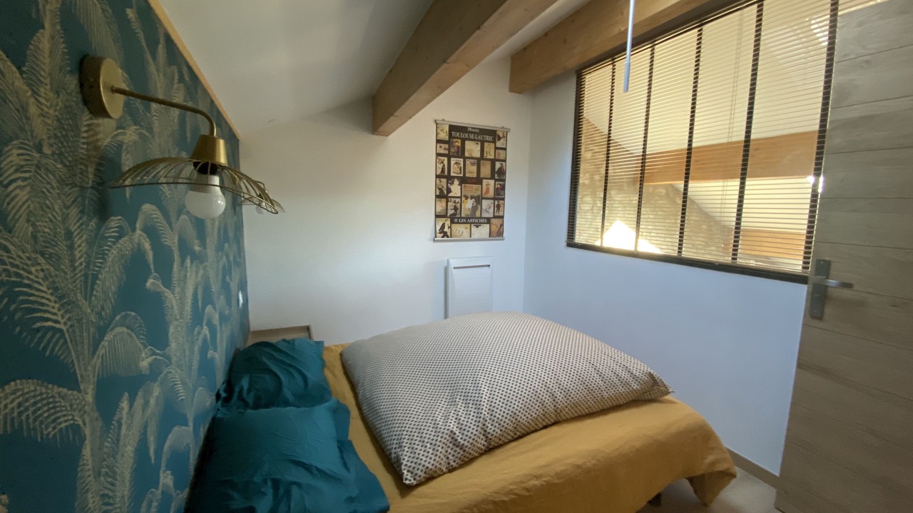 Photo of Bedroom in Saint-Vincent-d'Olargues