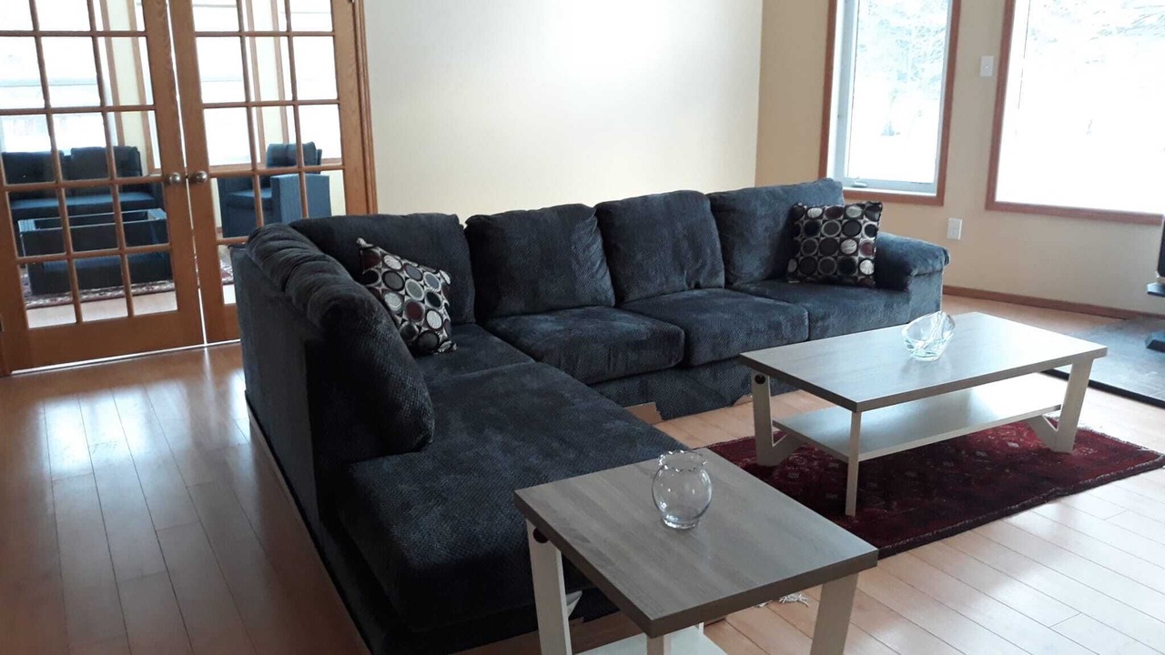 Photo of Livingroom in Grand Beach