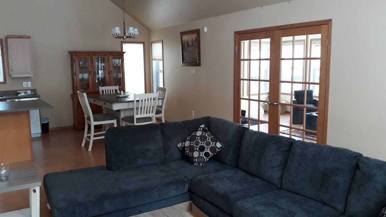 Photo of Bedroom in Grand Beach
