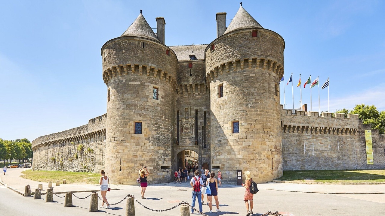 Photo of Others in Saint-Molf