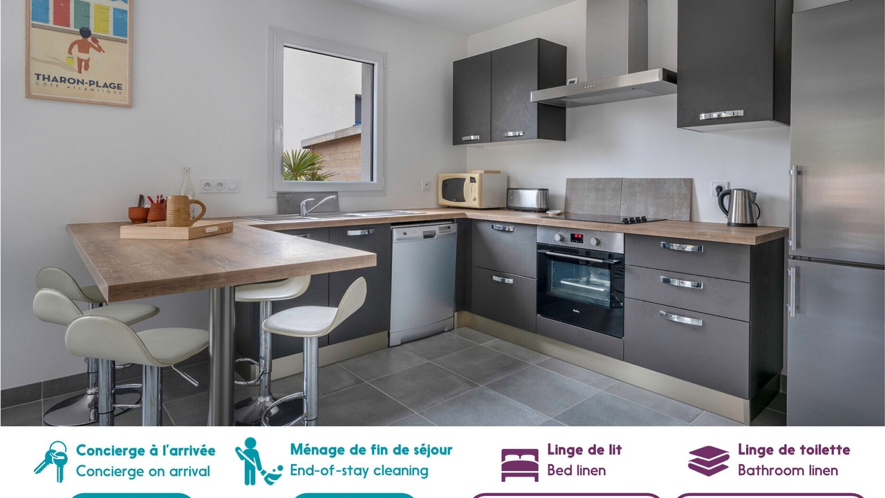 Photo of Kitchen in Saint-Michel-Chef-Chef