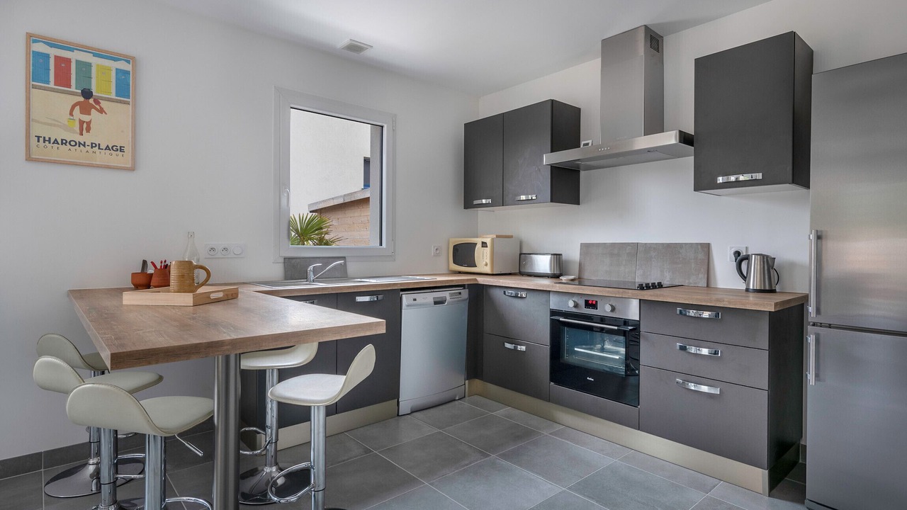 Photo of Kitchen in Saint-Michel-Chef-Chef