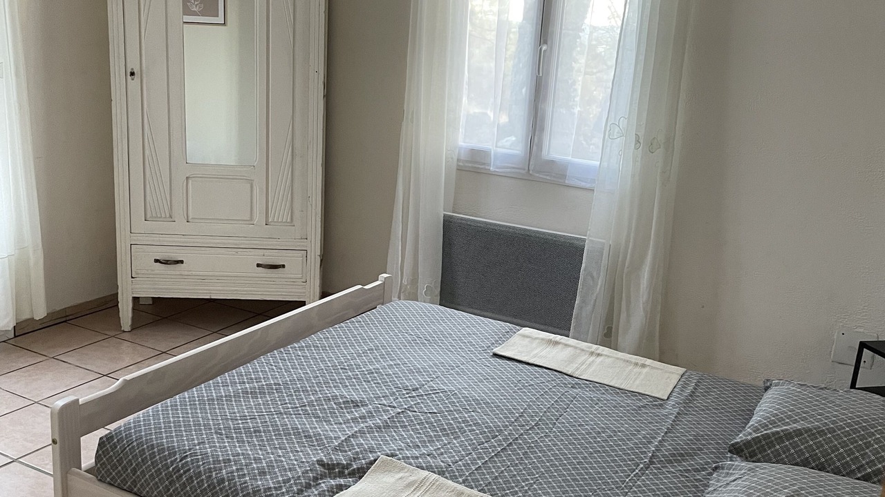 Photo of Bedroom in Regusse