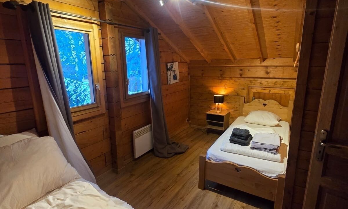 Photo of Bedroom in Venosc