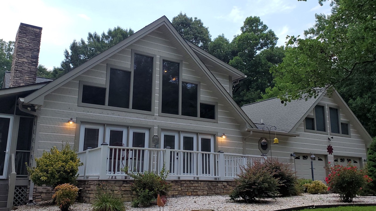 Photo of Outdoor in Pinnacle