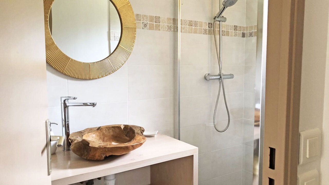 Photo of Bathroom in Alzon