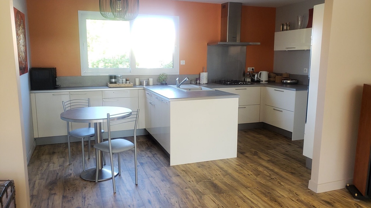 Photo of Kitchen in Nieul-sur-Mer