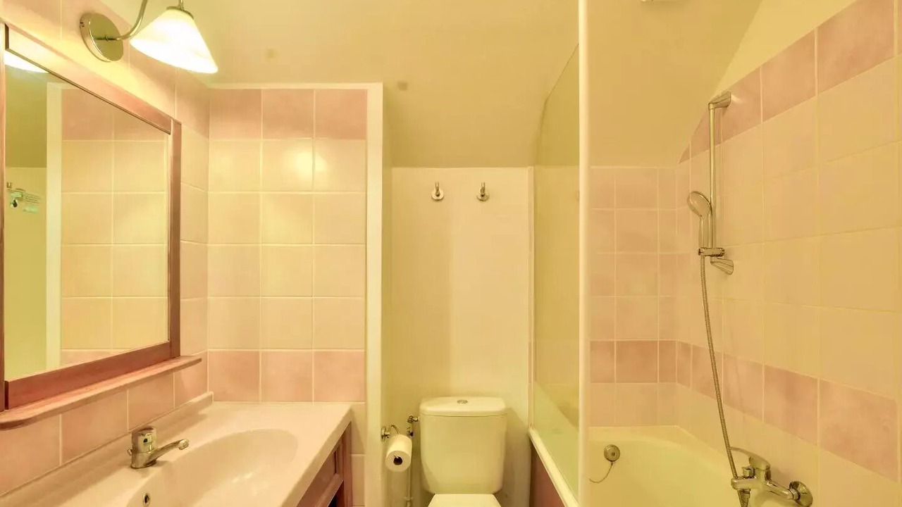Photo of Bathroom in Monflanquin