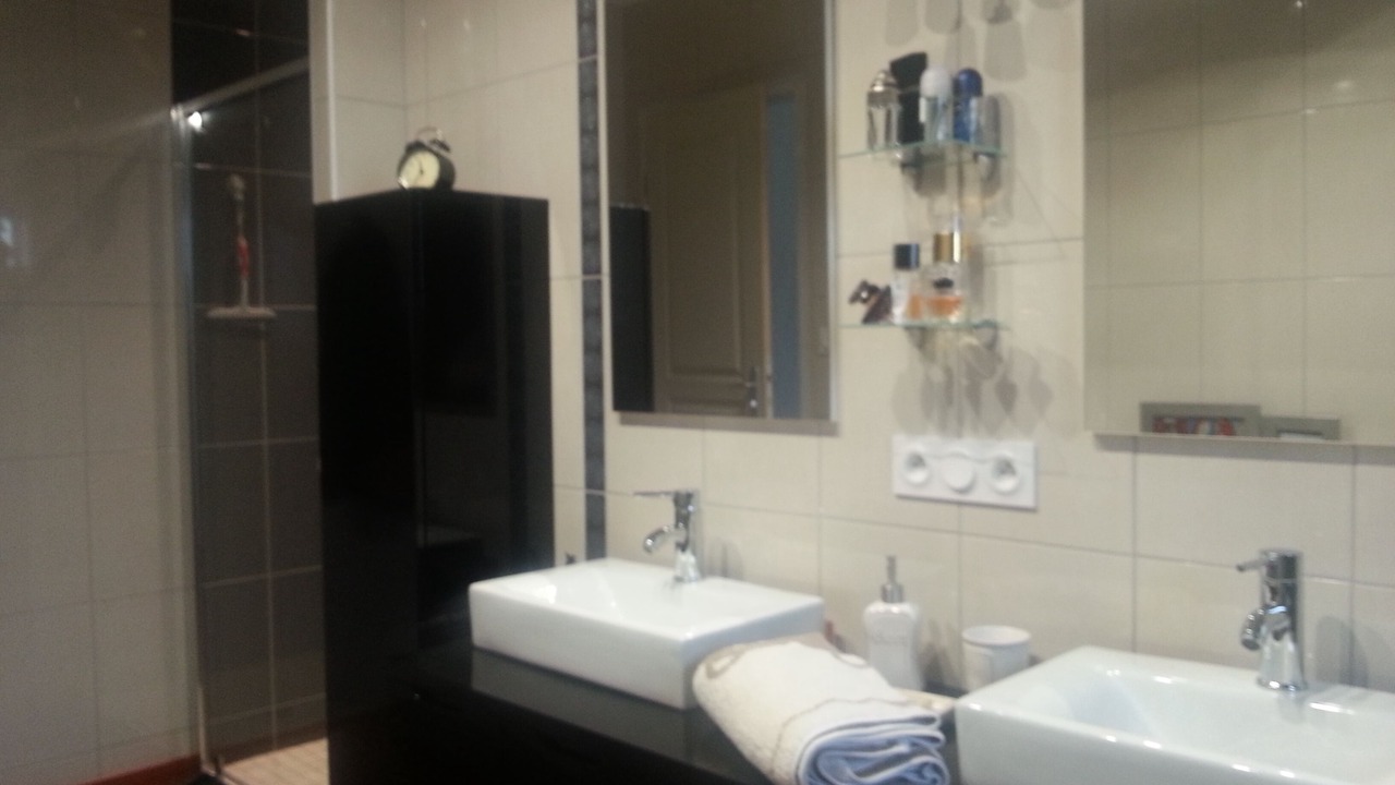 Photo of Bathroom in Criquebeuf-en-Caux