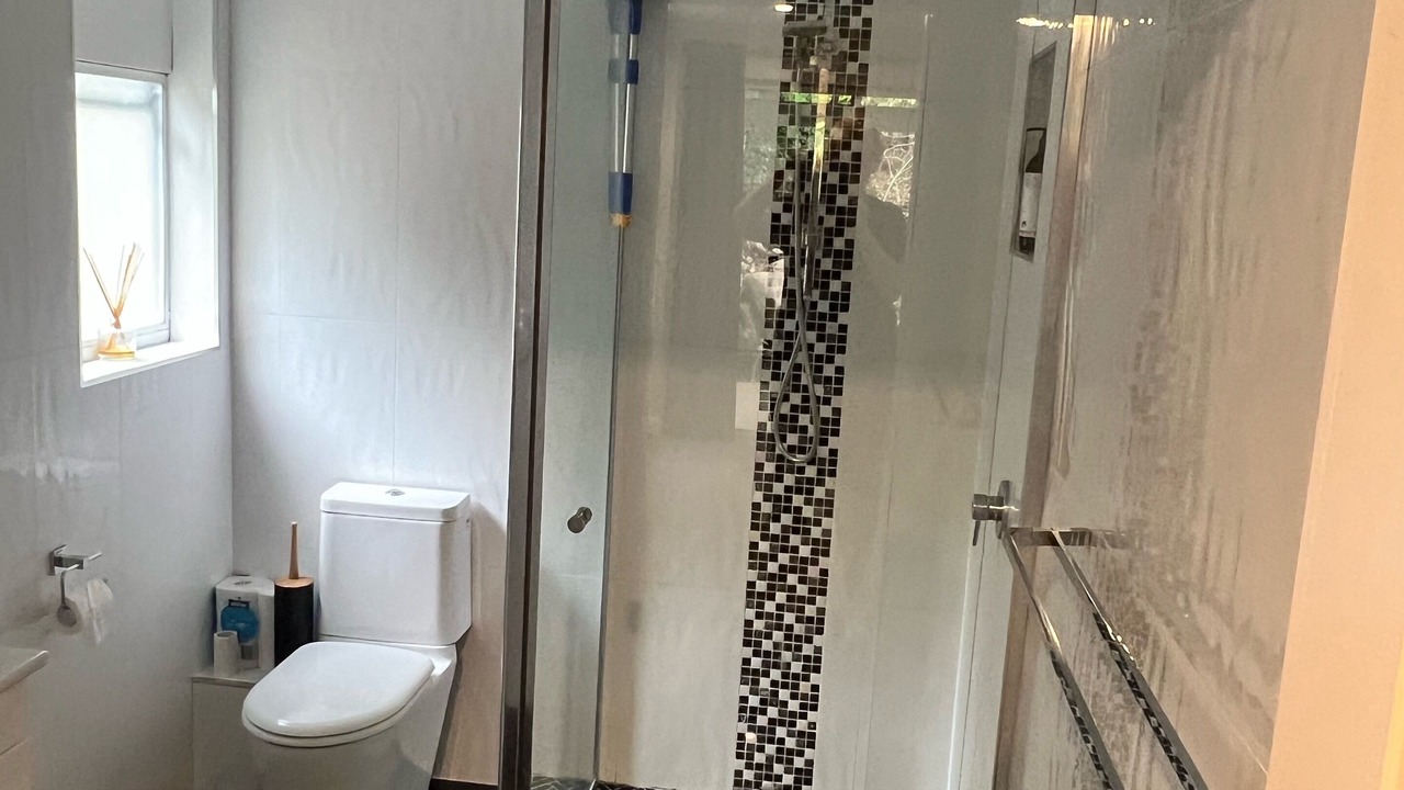 Photo of Bathroom in Highvale