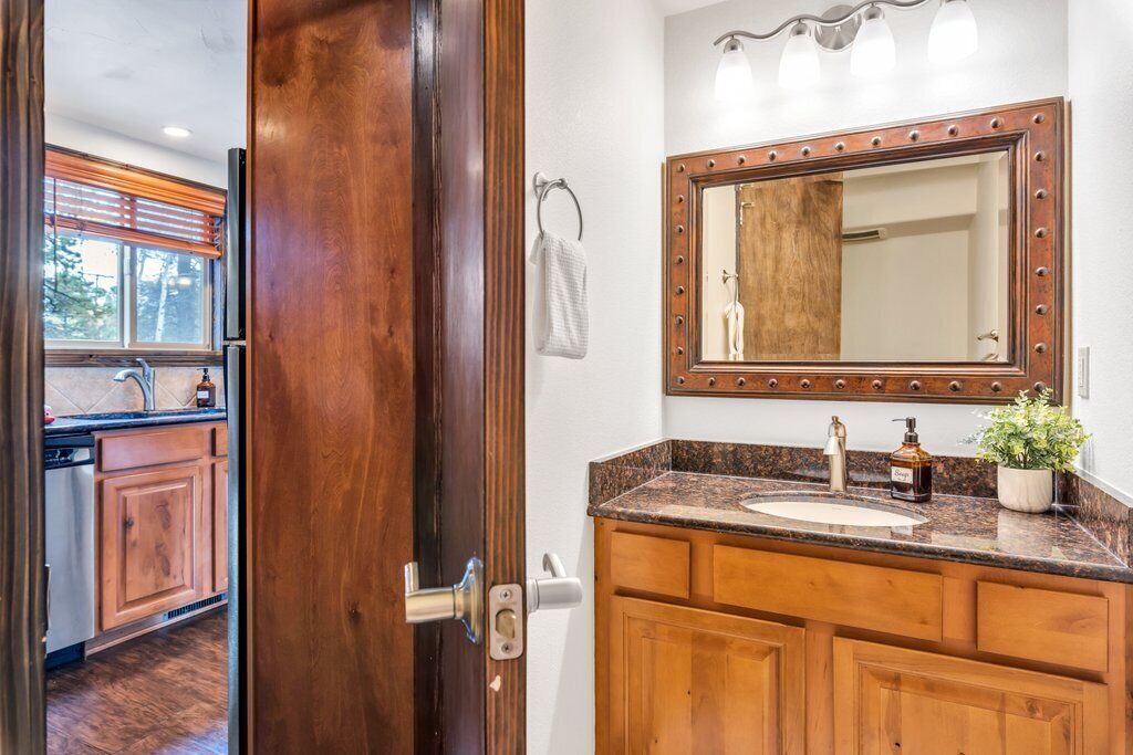 Photo of Bathroom in Highland Lakes