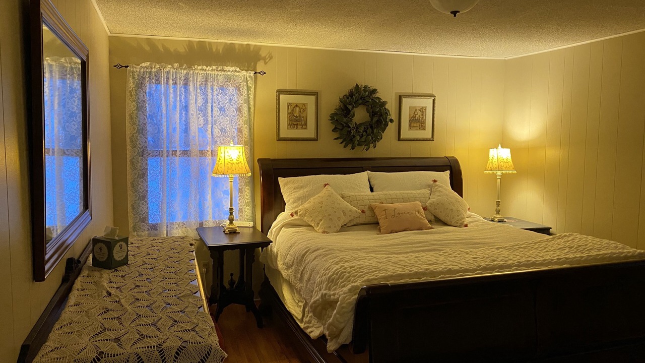 Photo of Bedroom in Red Wing