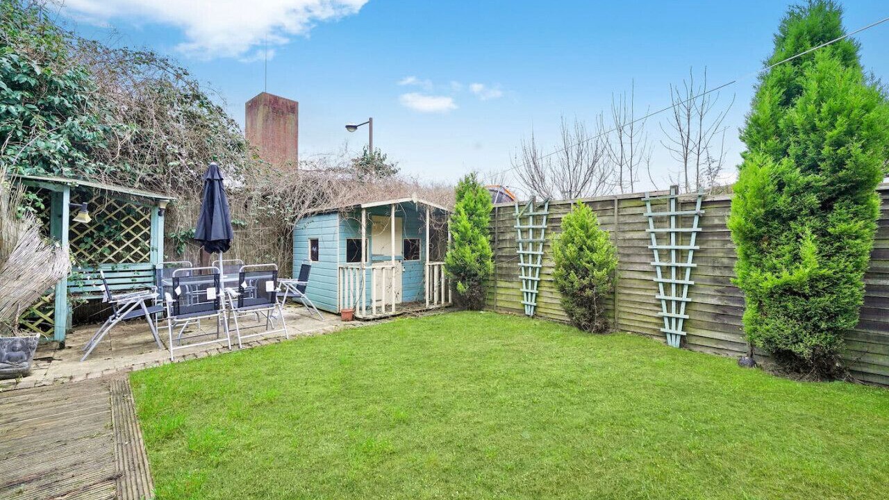 Photo of Others in Willen