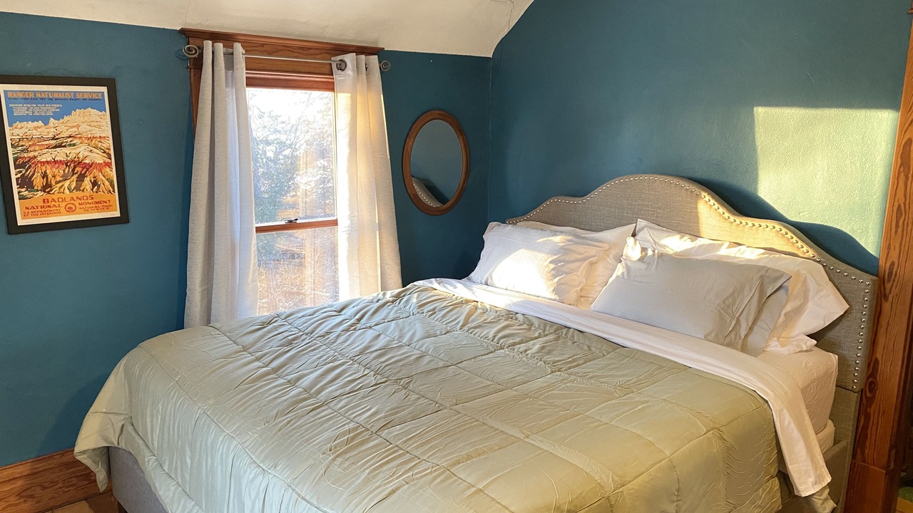 Photo of Bedroom in Oakdale