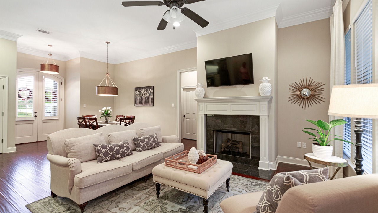 Photo of Livingroom in South Baton Rouge