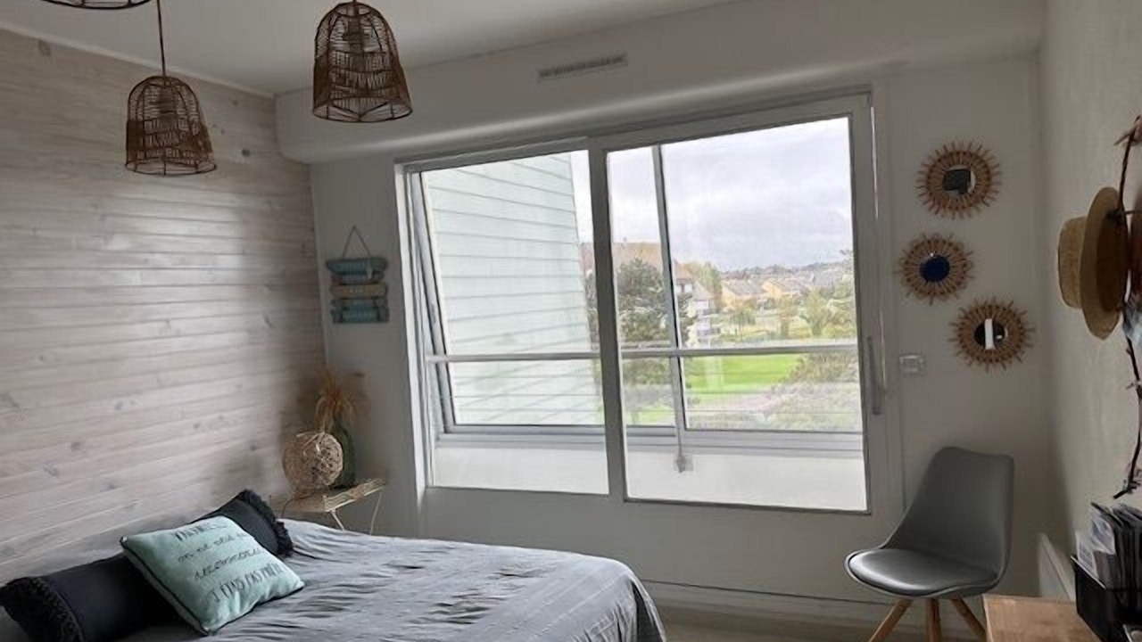 Photo of Bedroom in Courseulles-sur-Mer