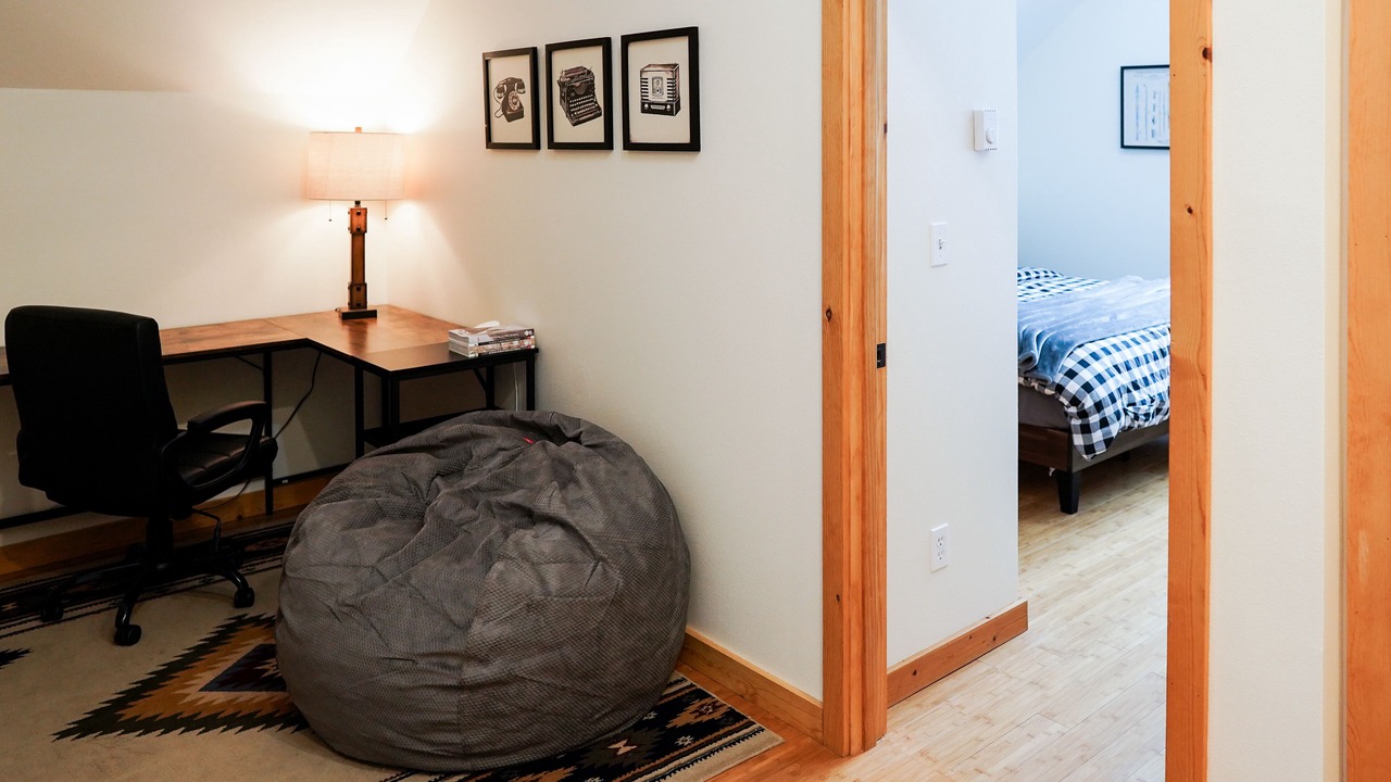 Photo of Bedroom in Hyak