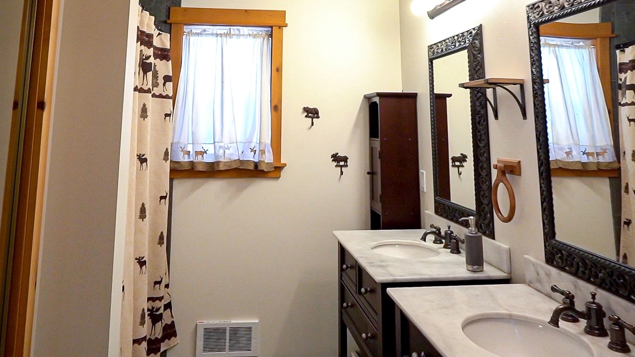 Photo of Bathroom in Hyak