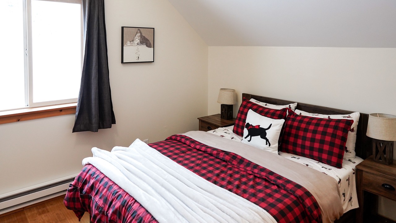 Photo of Bedroom in Hyak