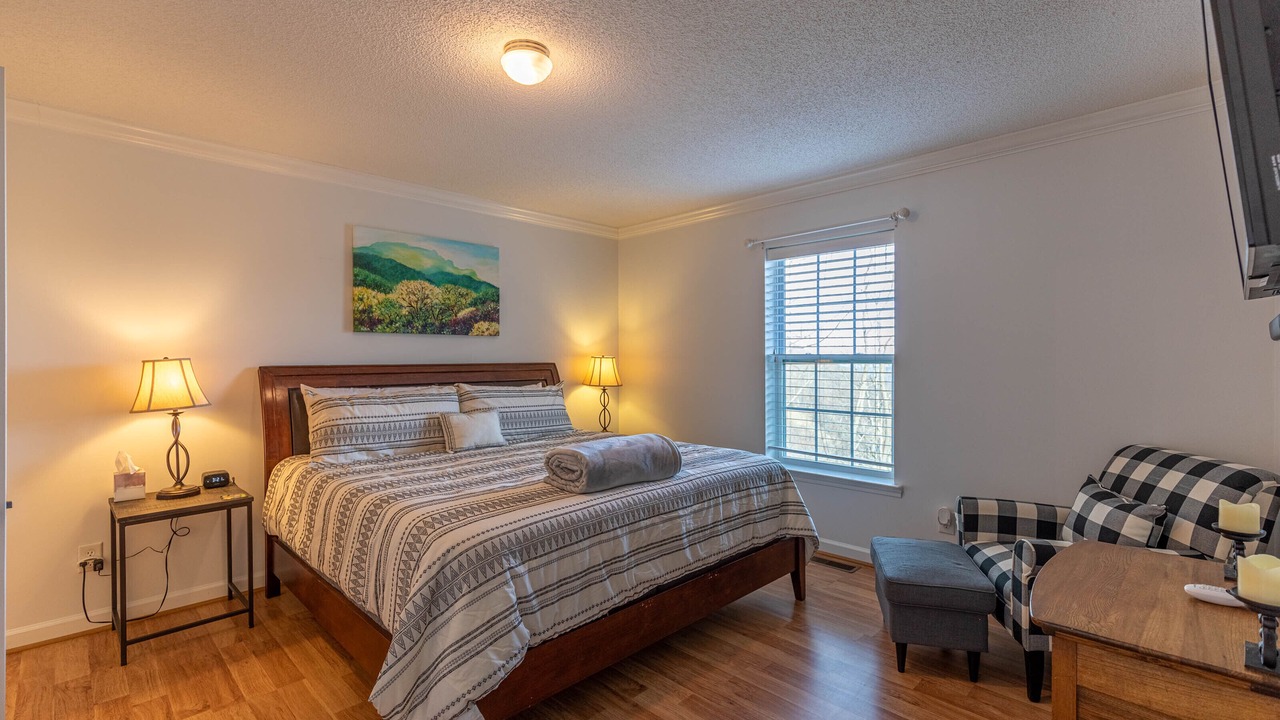 Photo of Bedroom in Seven Devils