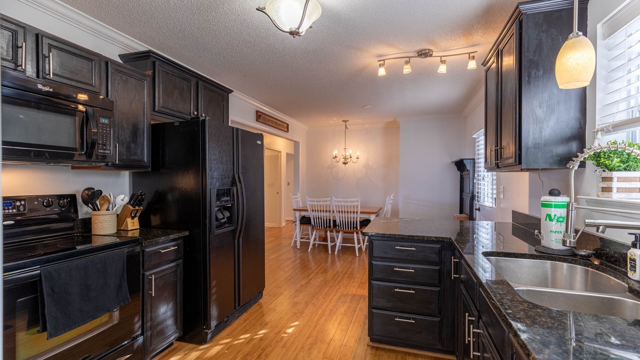 Photo of Kitchen in Seven Devils