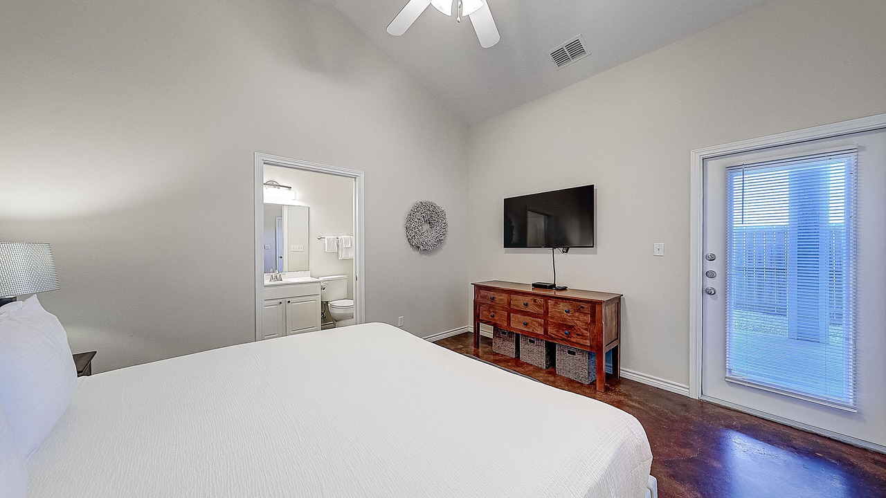 Photo of Bedroom in Corpus Christi