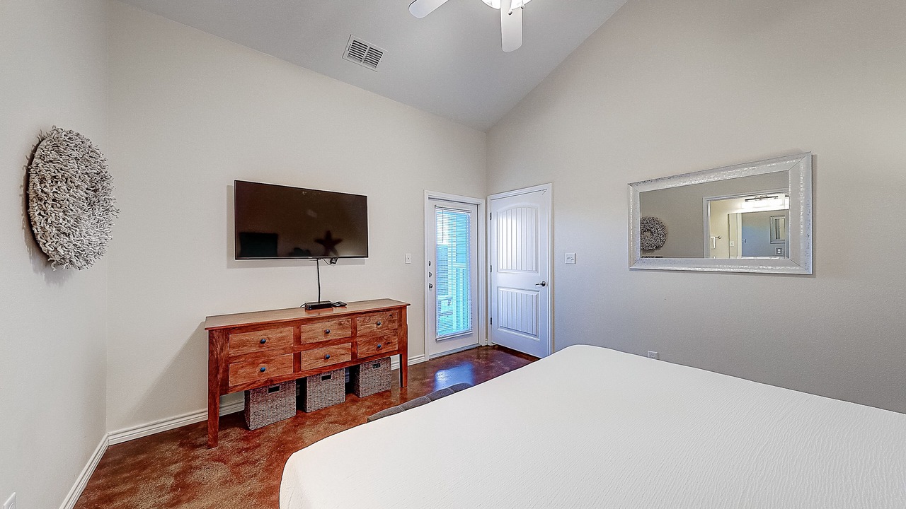 Photo of Bedroom in Corpus Christi
