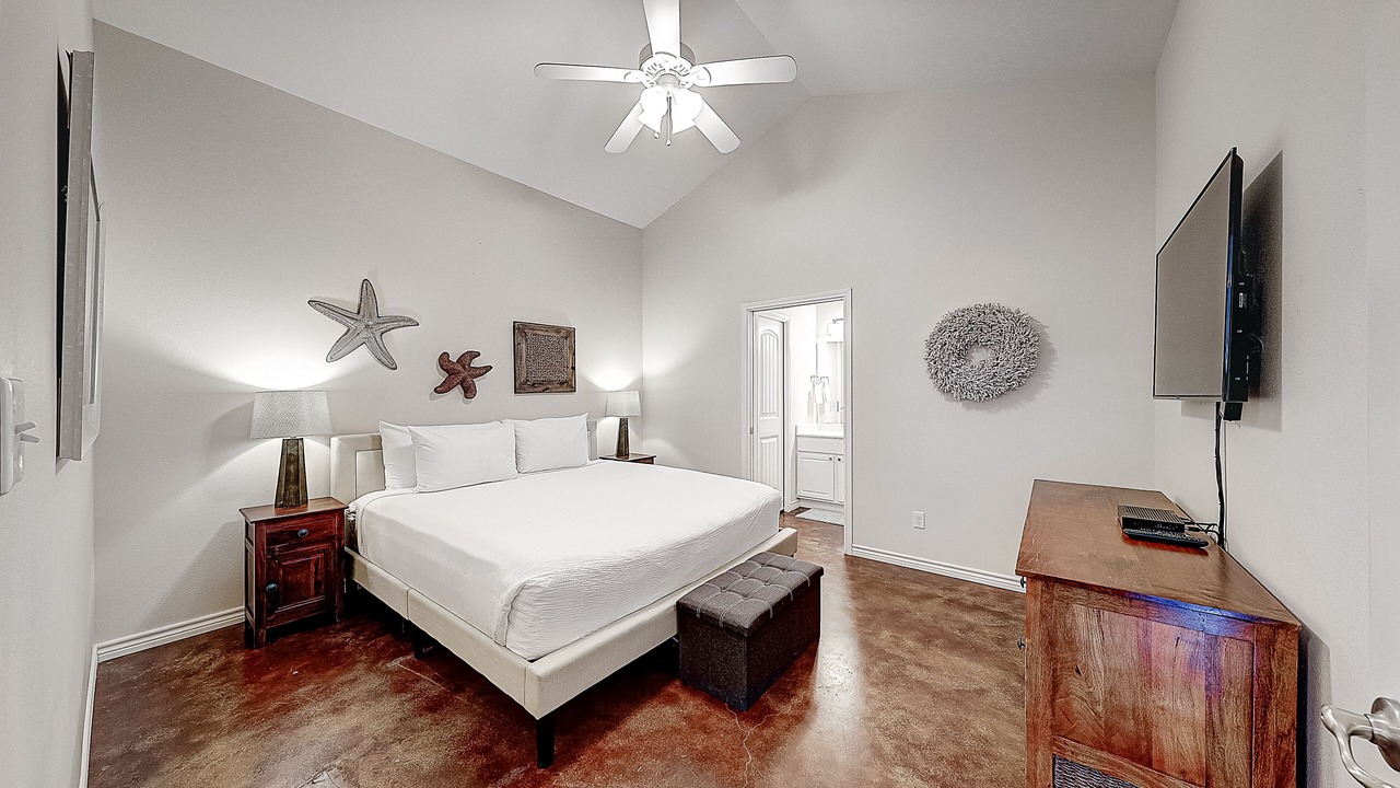 Photo of Bedroom in Corpus Christi