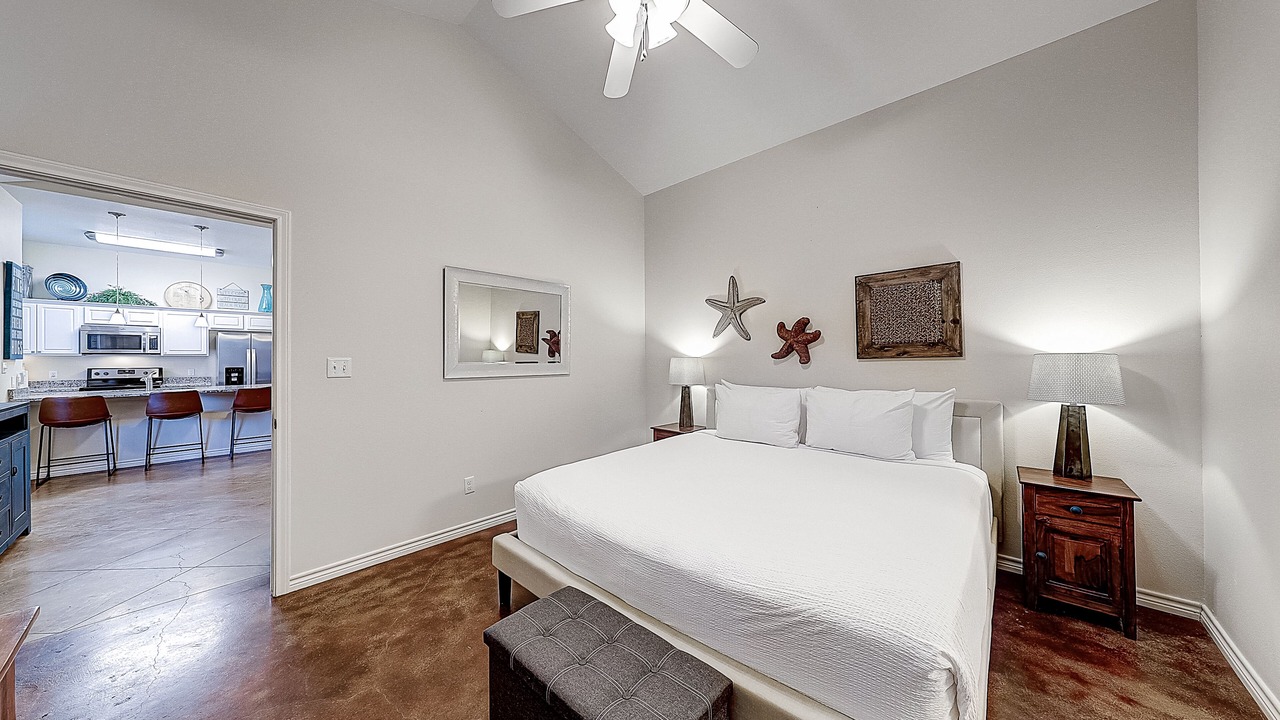 Photo of Bedroom in Corpus Christi