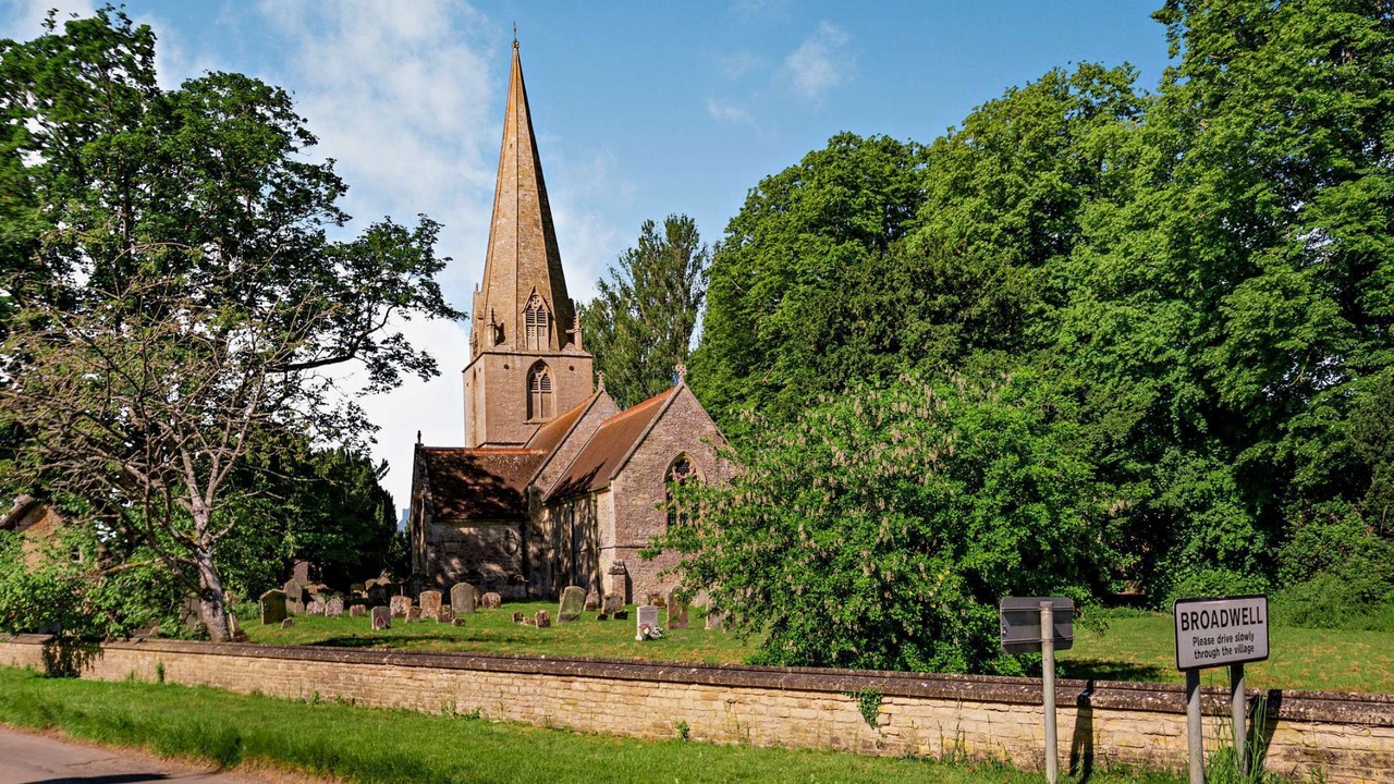 Photo of Others in Broadwell