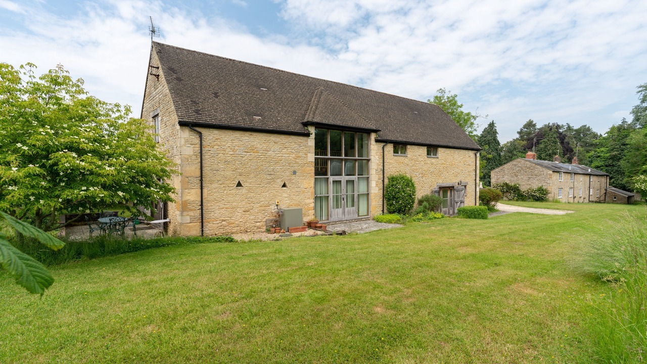 Photo of Outdoor in Broadwell