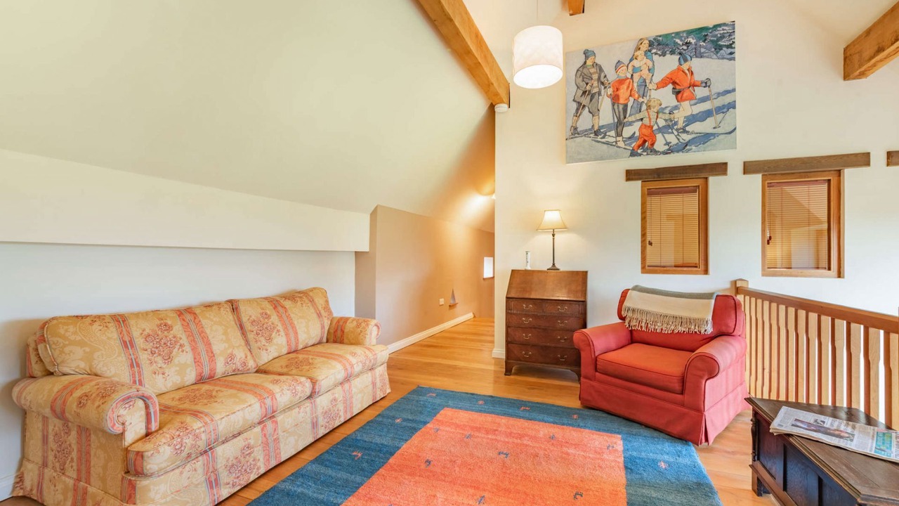 Photo of Others in Broadwell