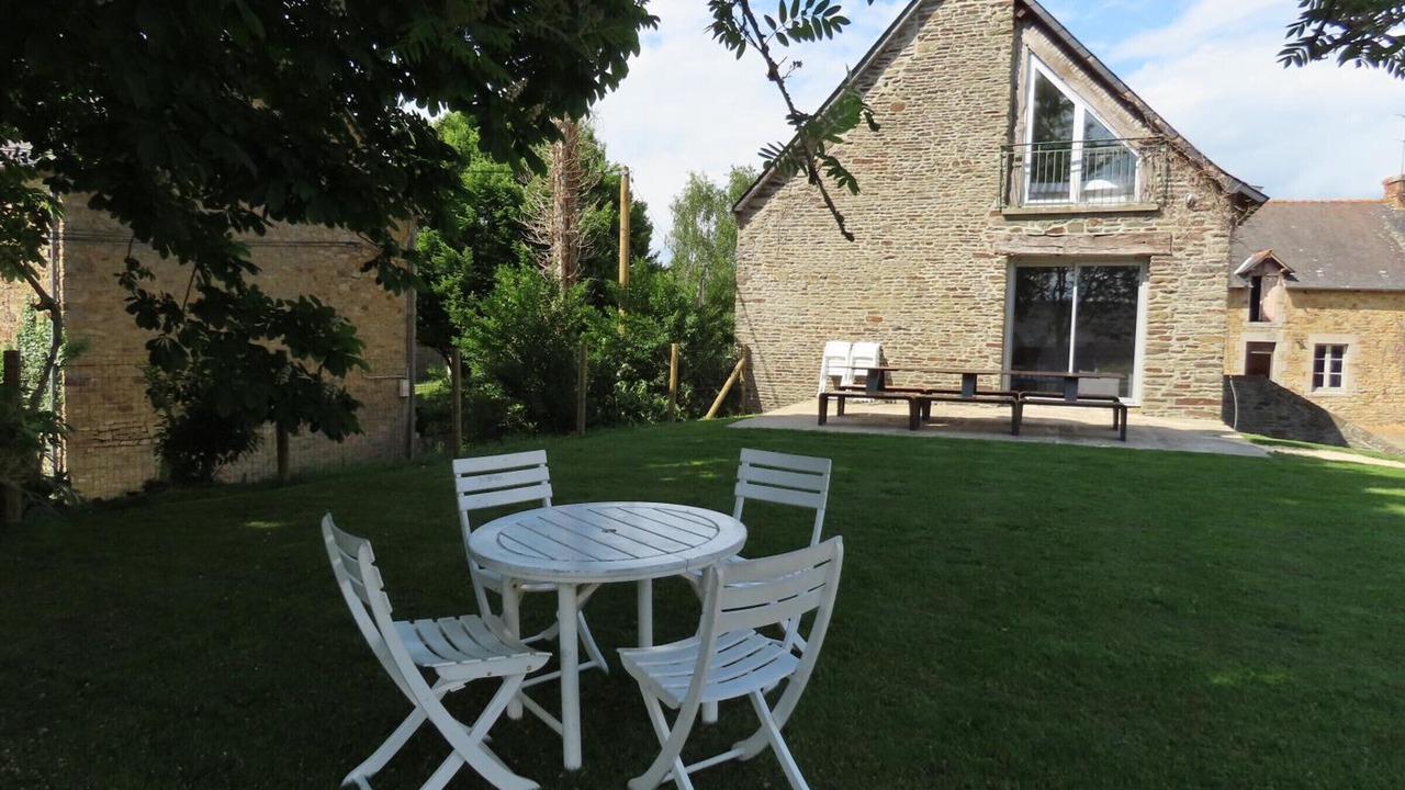 Photo of Outdoor in Boucey