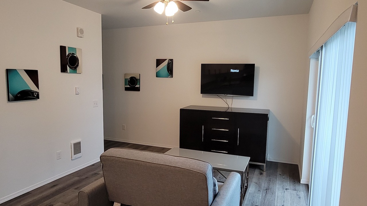 Photo of Livingroom in Monroe